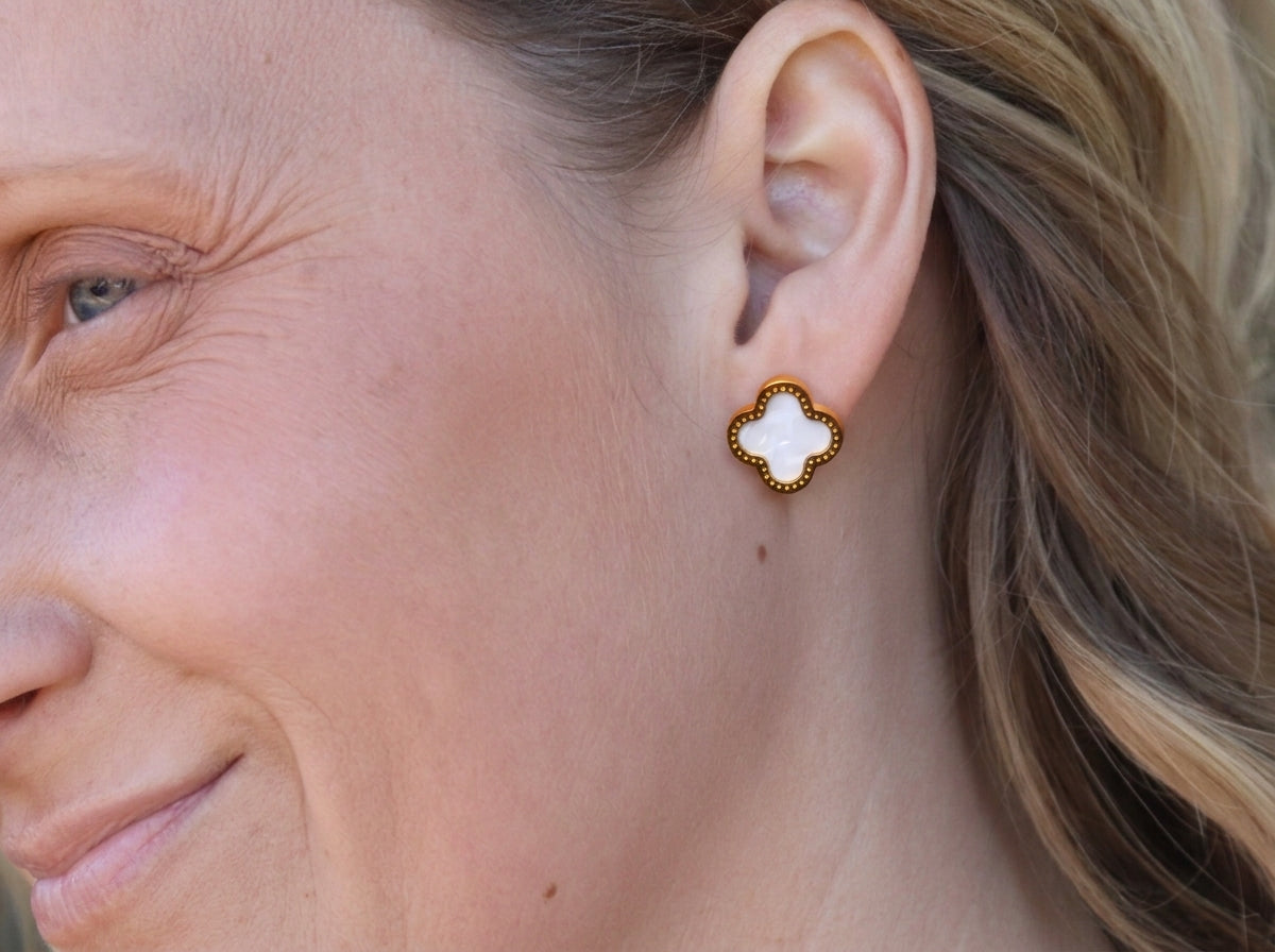 Cora Bloom- Clover Earrings