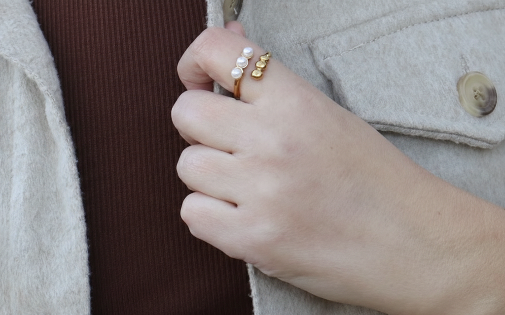 Alice Pearl Ring