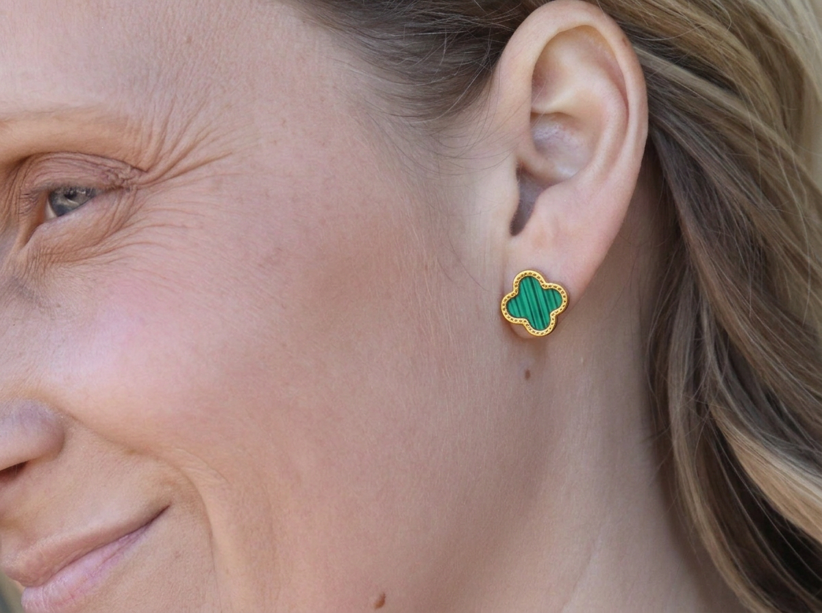 Cora Bloom- Clover Earrings