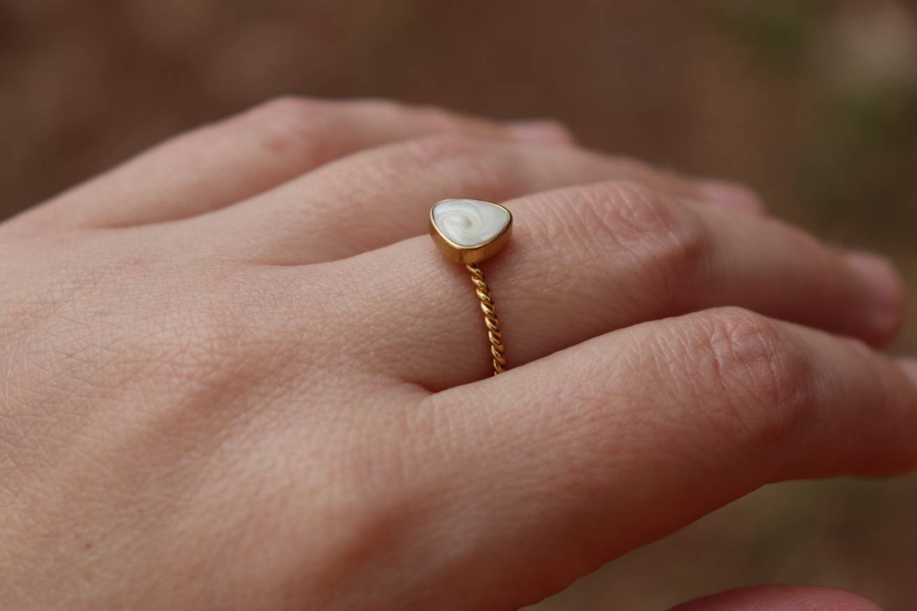 Eden Raindrop Ring