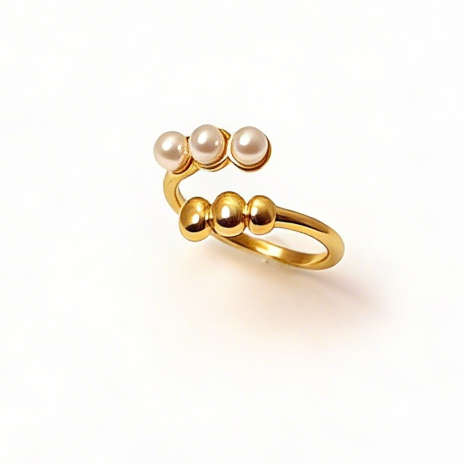 Alice Pearl Ring