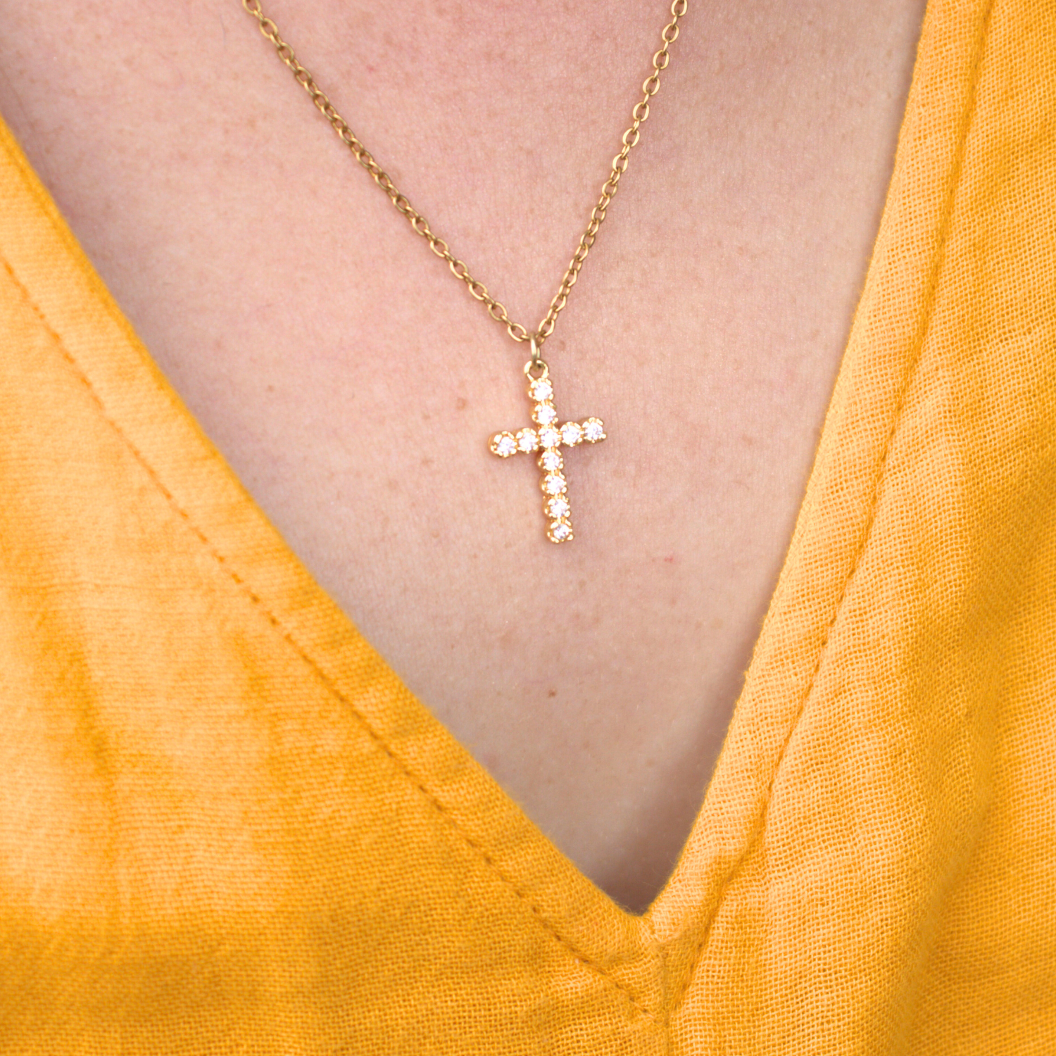 Phoebe Sparkling Cross Necklace