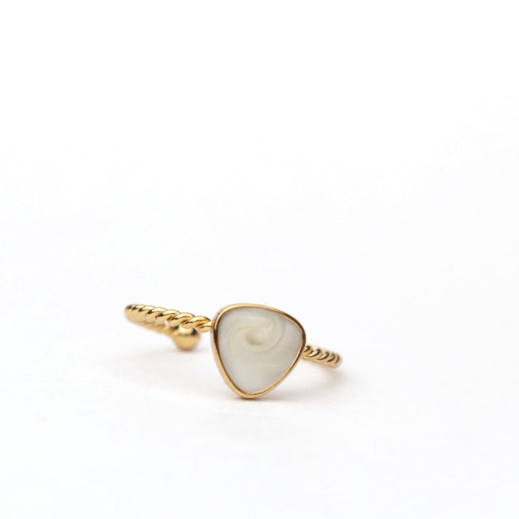 Eden Raindrop Ring